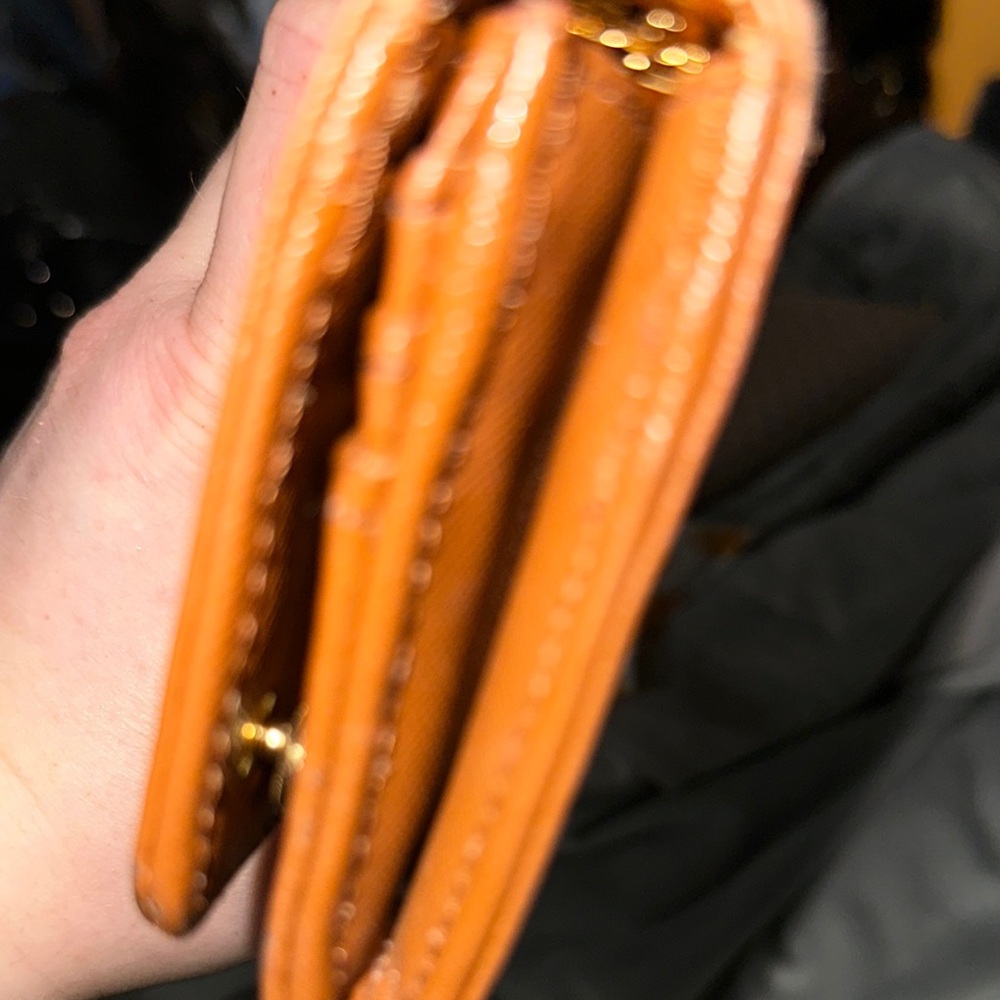 Tory Burch Tan Leather Wallet - Picture 9 of 11